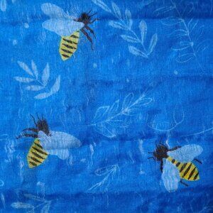 Bumble Bee Scarf